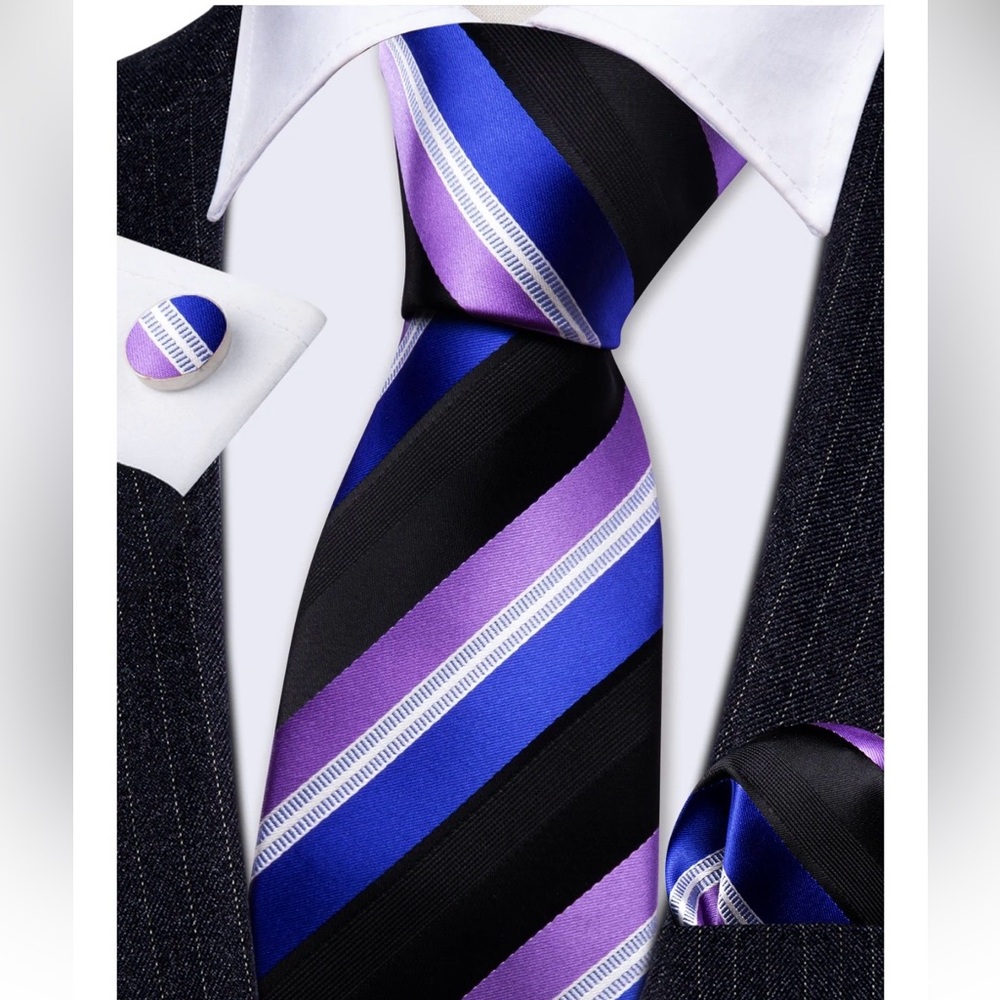 Blue and purple stripe tie set